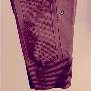 Burgundy Lululemon’s